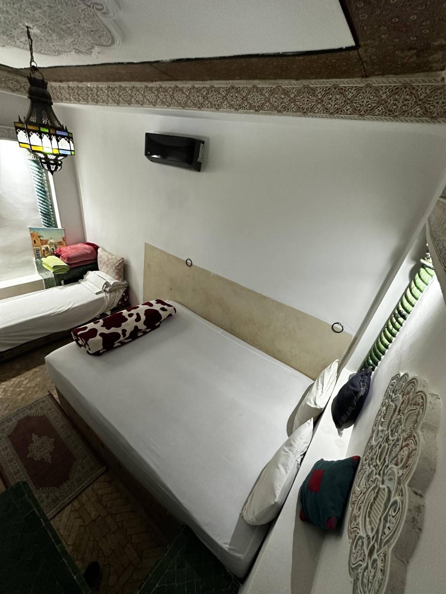 Riad Zohor Fès Exteriör bild