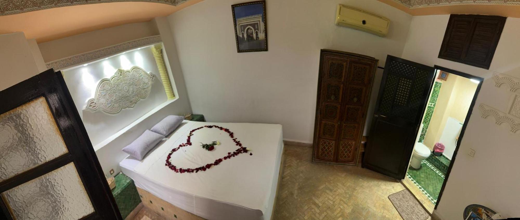 Riad Zohor Fès Exteriör bild